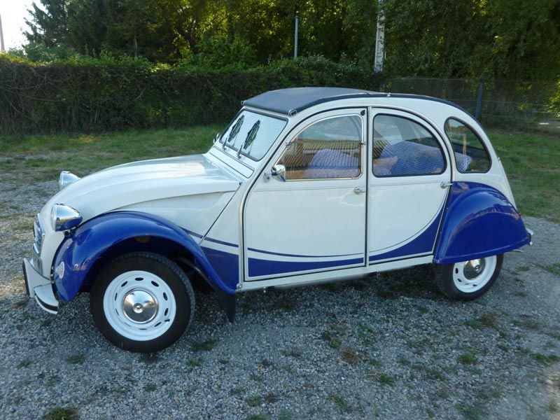 2cv charleston blanche et bleue